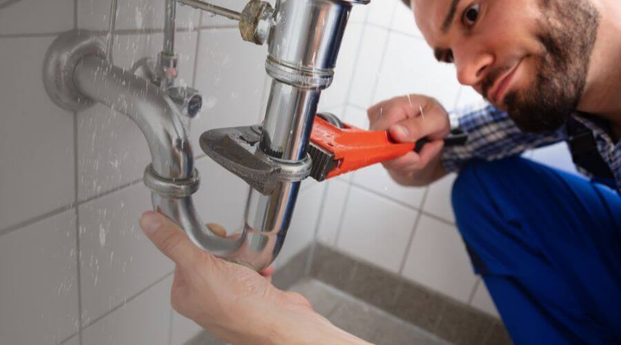 Professional same day plumber services in Hollansburg, OH